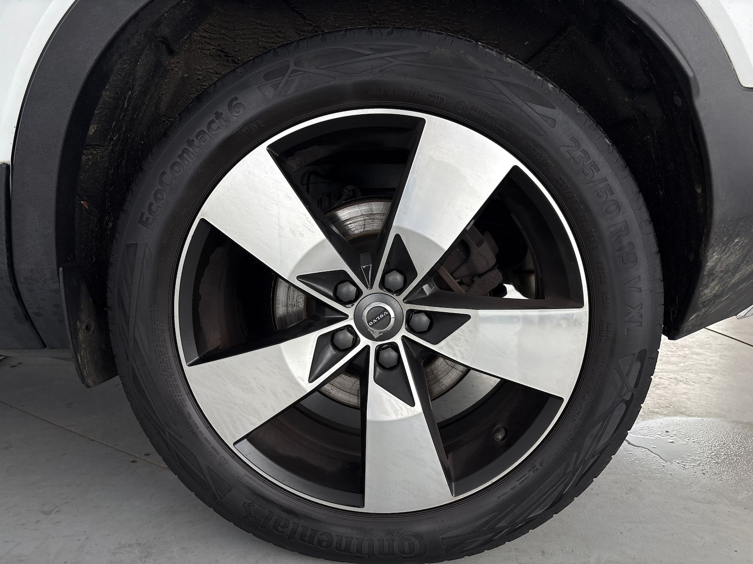 Used Volvo XC40 2020 for sale - 76967178: Photo 29