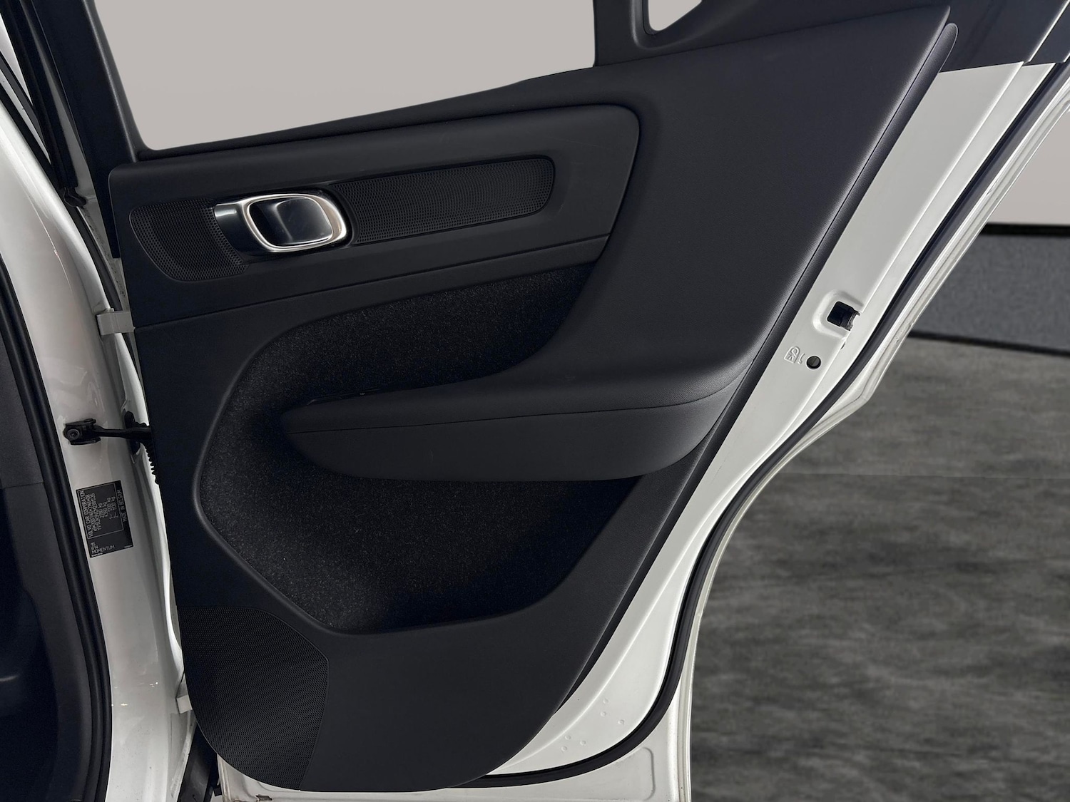 Used Volvo XC40 2020 for sale - 76967178: Photo 42