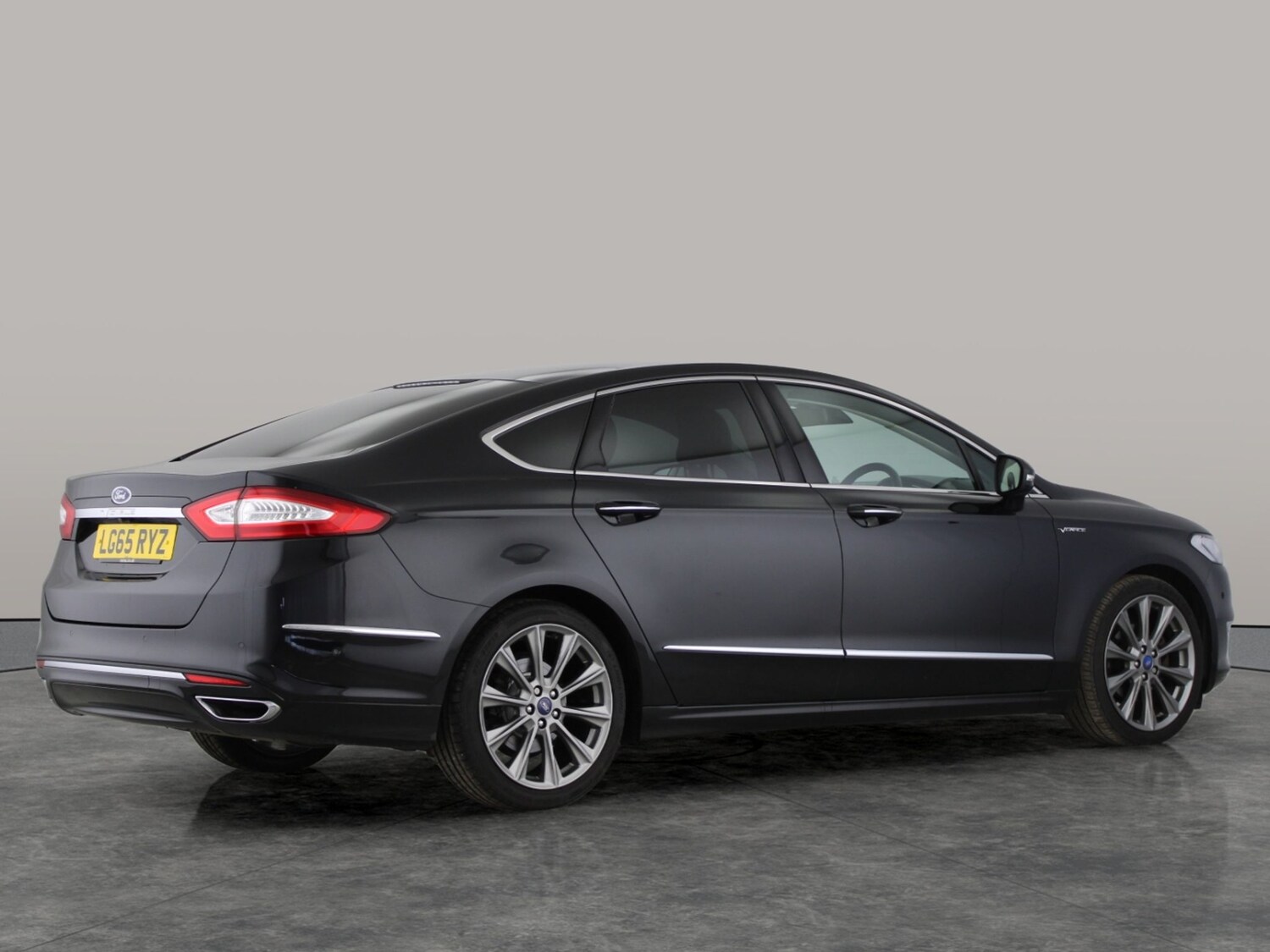 Used Ford Mondeo 2015 for sale - 77399418: Photo 9