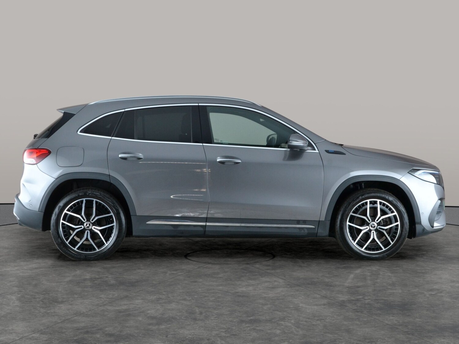 Used Mercedes-Benz EQA 2023 for sale - 77347392: Photo 9