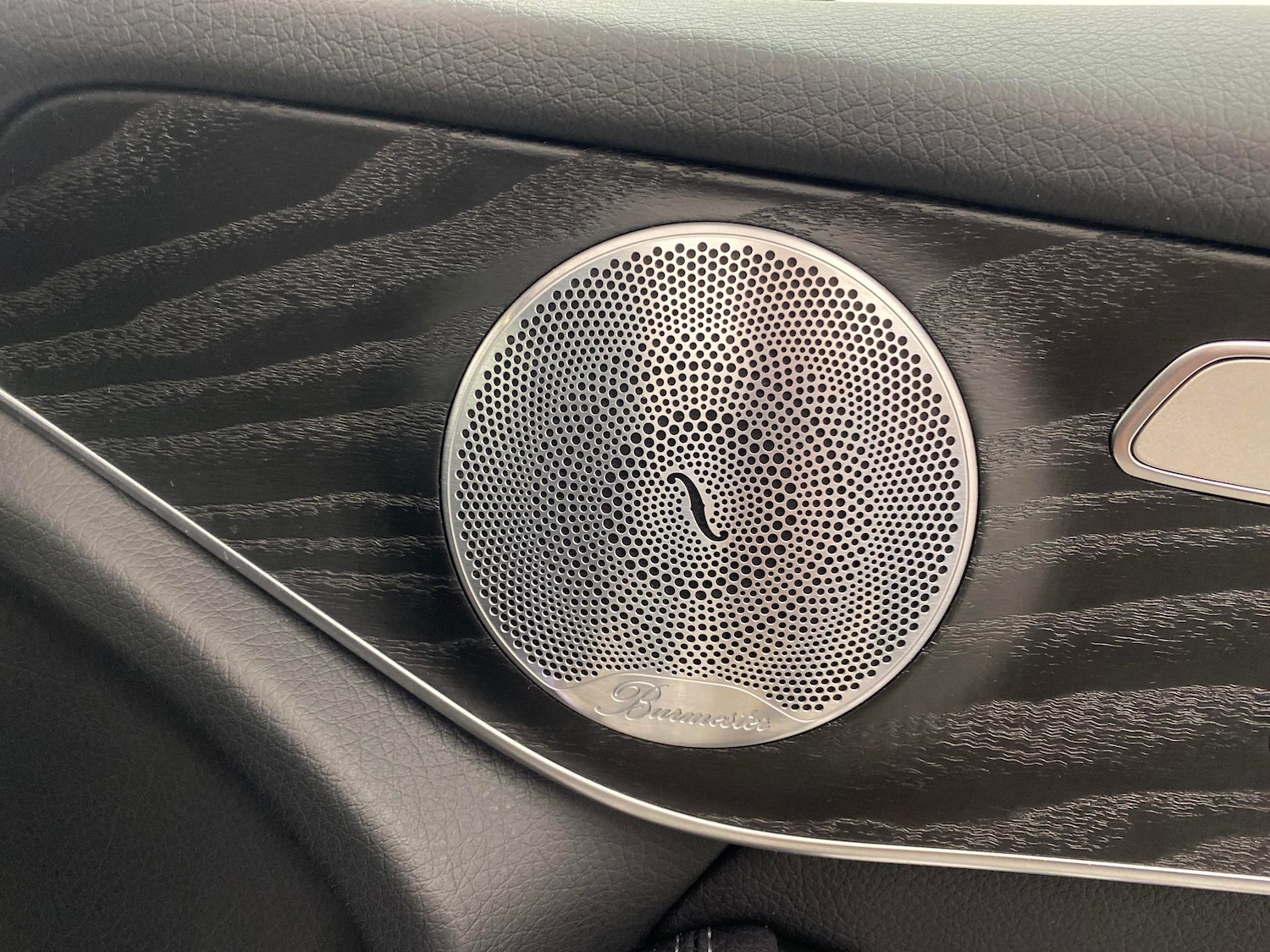 Used Mercedes-Benz GLC 2020 for sale - 77600873: Photo 6