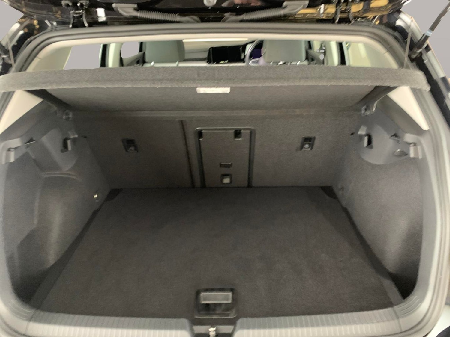 Used Volkswagen Golf 2023 for sale - 77127966: Photo 22