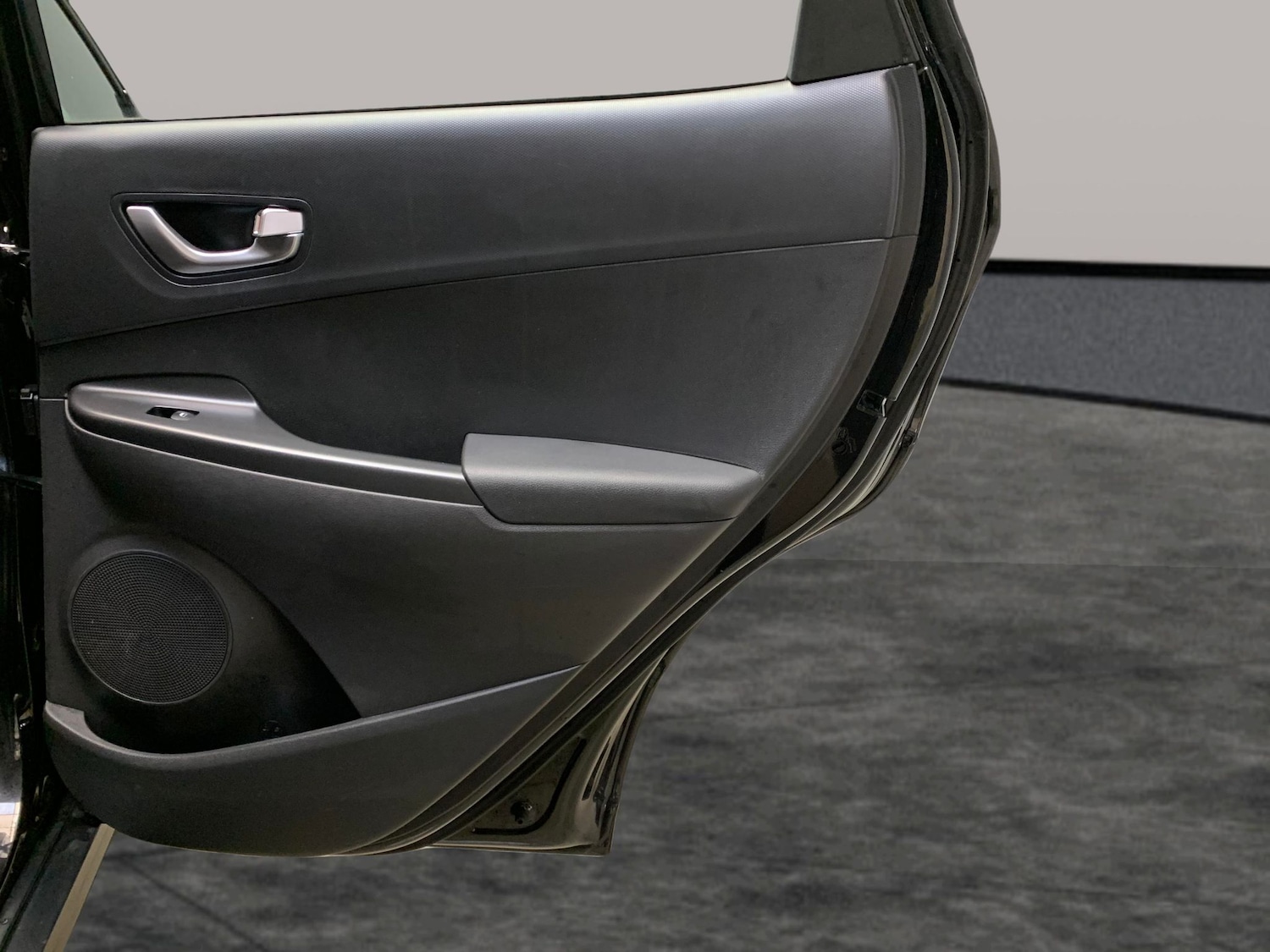 Used Hyundai KONA 2023 for sale - 77069682: Photo 30