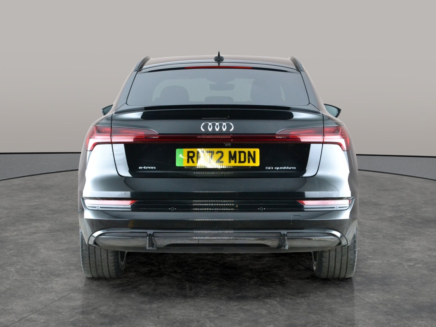 Used Audi e-tron 2023 for sale - 77432280: Photo 12