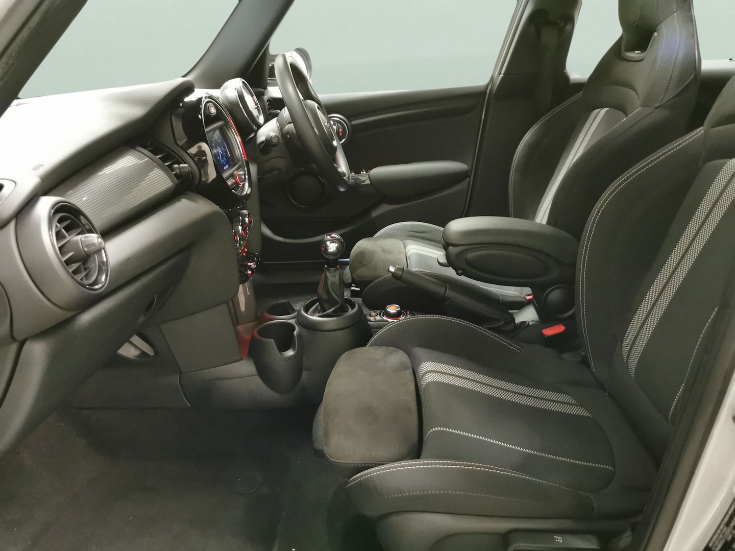 Used MINI Hatch 2020 for sale - 76529024: Photo 4