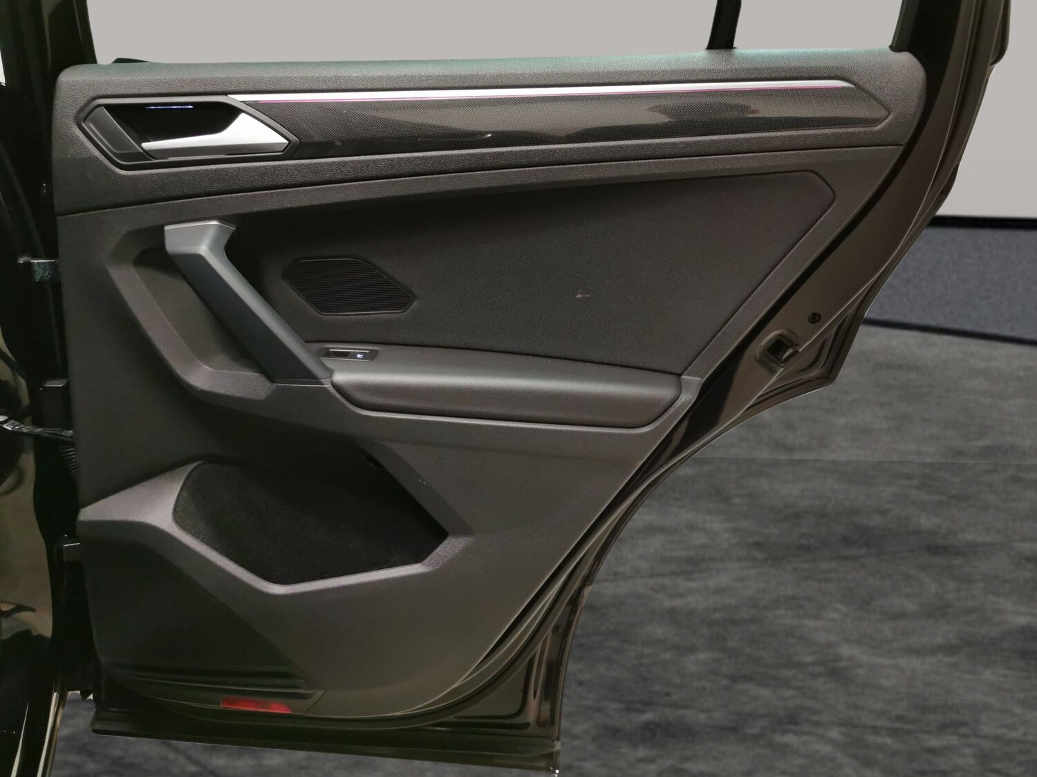 Used Volkswagen Tiguan 2020 for sale - 78218562: Photo 28