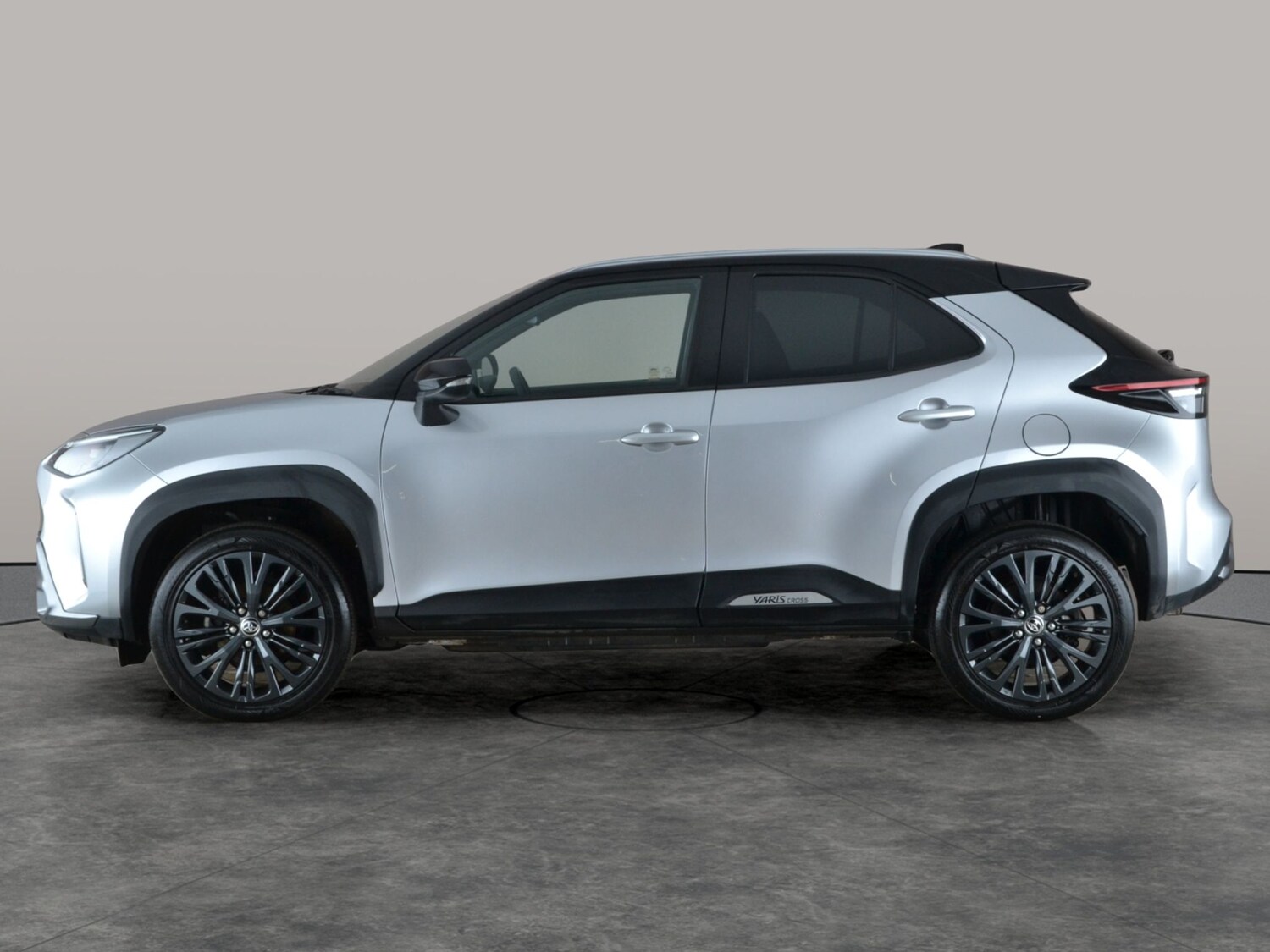 Used Toyota Yaris Cross 2022 for sale - 77562781: Photo 13