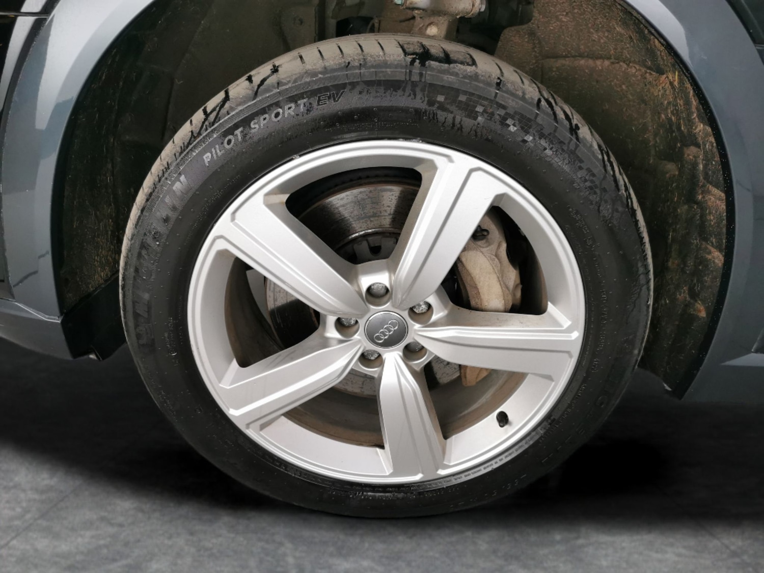 Used Audi e-tron 2020 for sale - 77746509: Photo 27