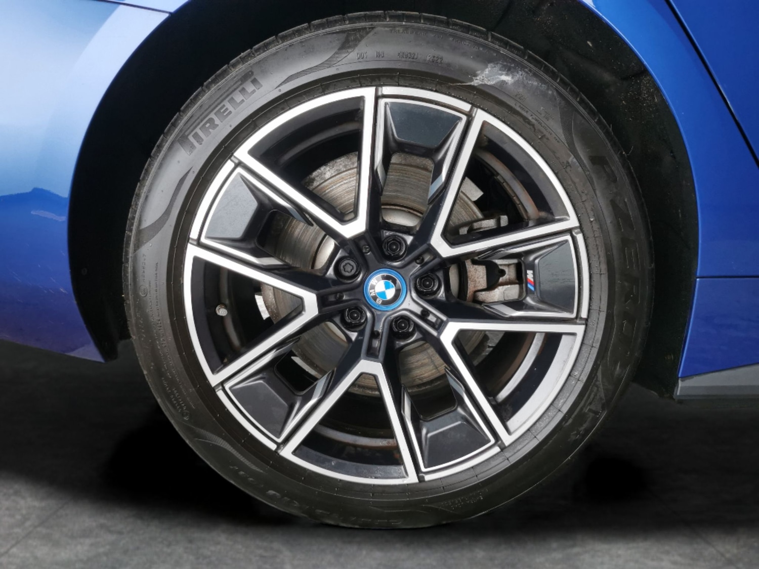 Used BMW i4 2022 for sale - 77889059: Photo 27