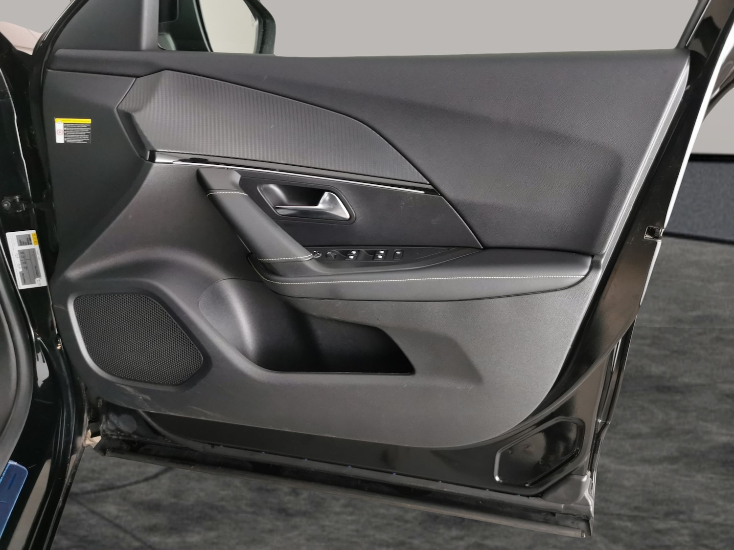 Used Peugeot 2008 2021 for sale - 77165678: Photo 34