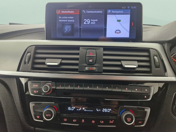 Used BMW 3 Series 2019 for sale - 76245027: Photo 31