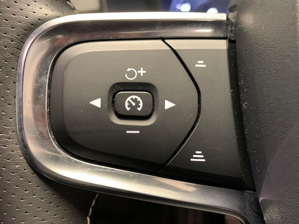 Used Volvo XC40 2020 for sale - 76310588: Photo 26
