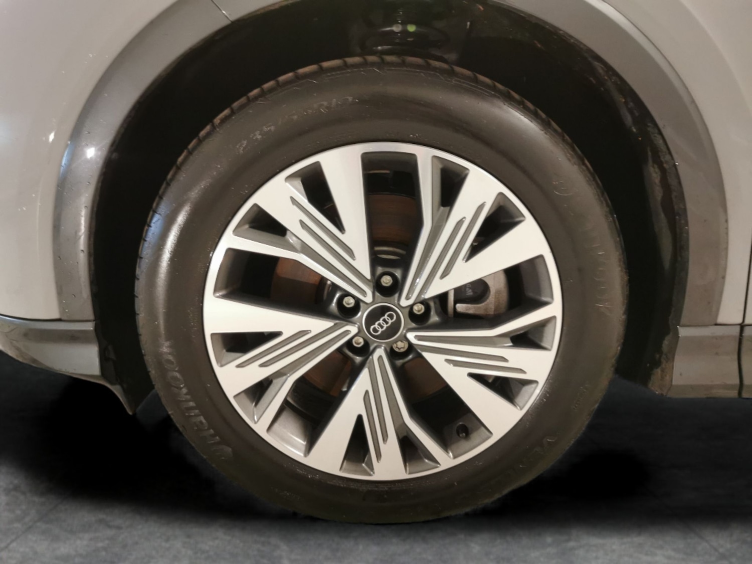 Used Audi Q4 e-tron 2023 for sale - 77012124: Photo 22