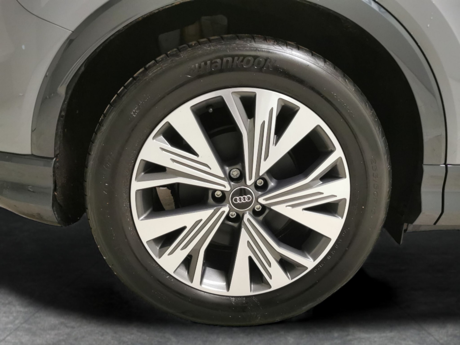 Used Audi Q4 e-tron 2023 for sale - 77012124: Photo 24