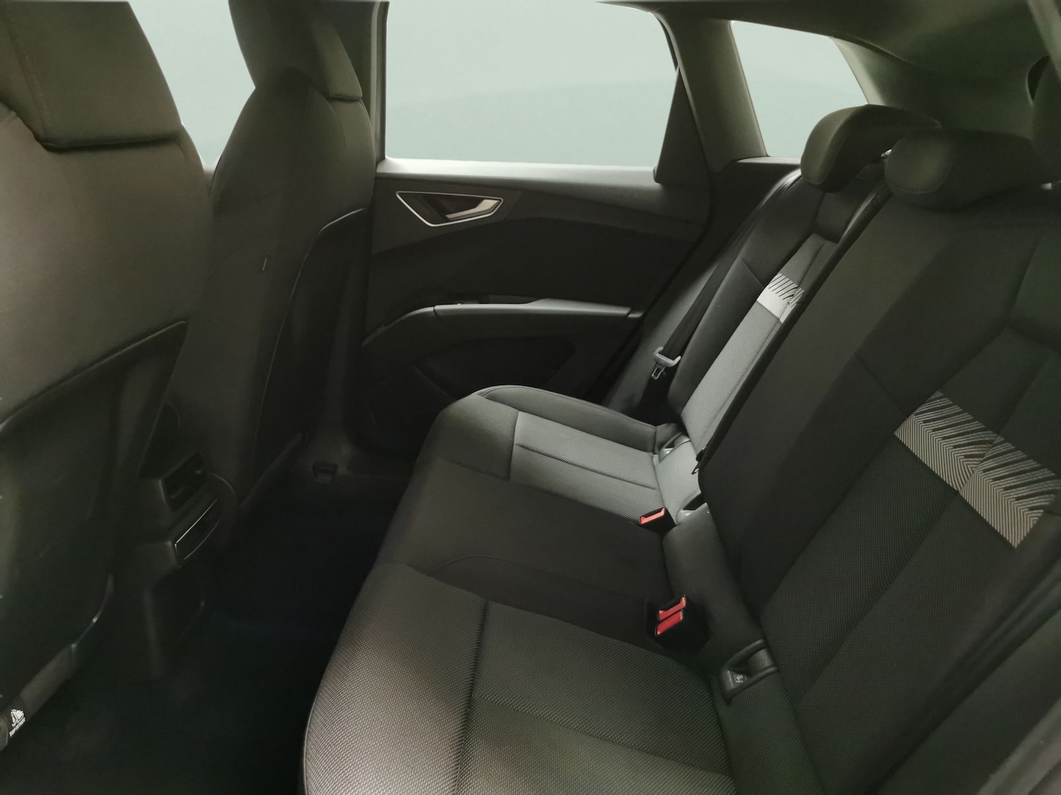 Used Audi Q4 e-tron 2023 for sale - 77012124: Photo 25