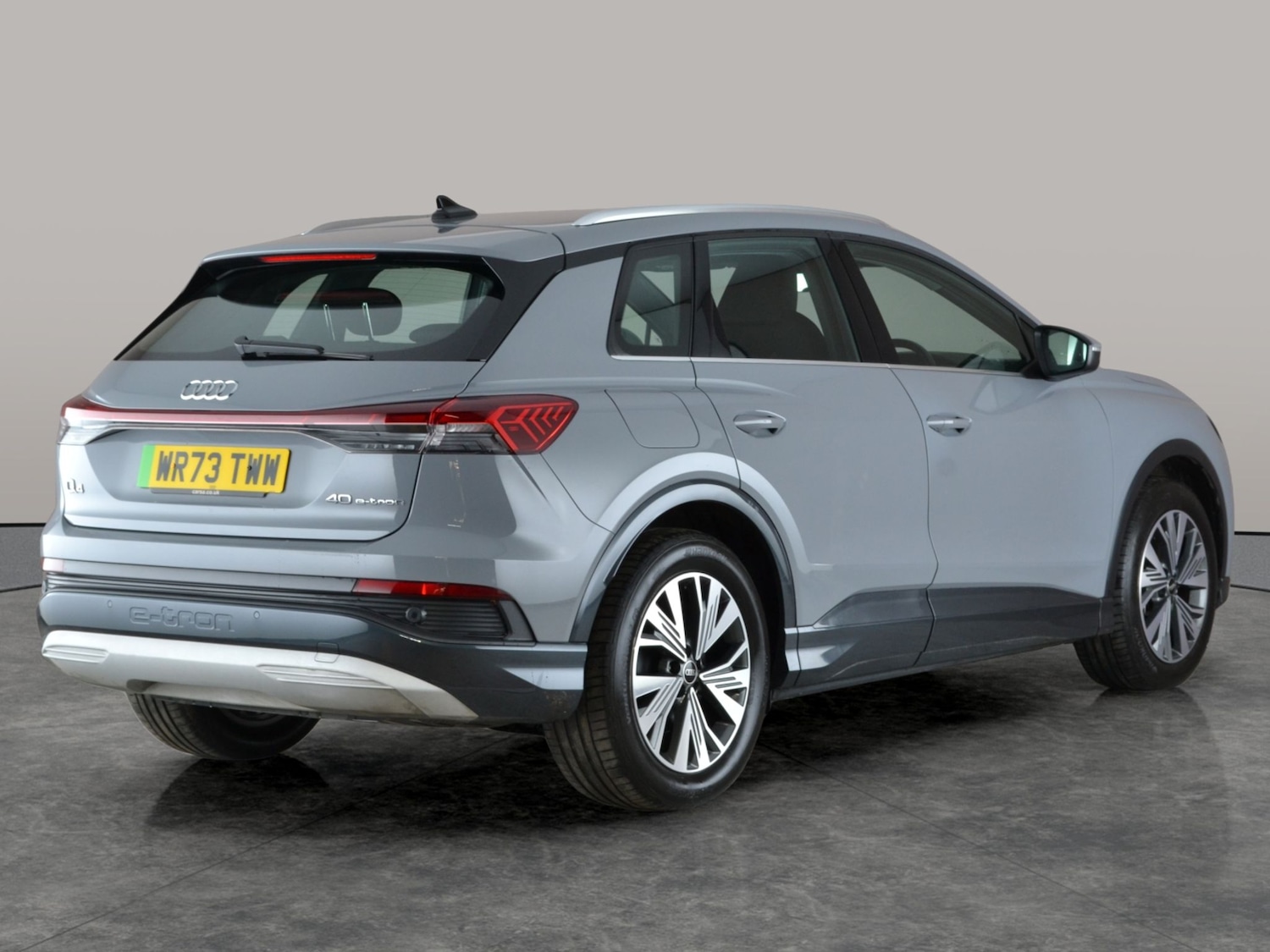 Used Audi Q4 e-tron 2023 for sale - 77012124: Photo 9