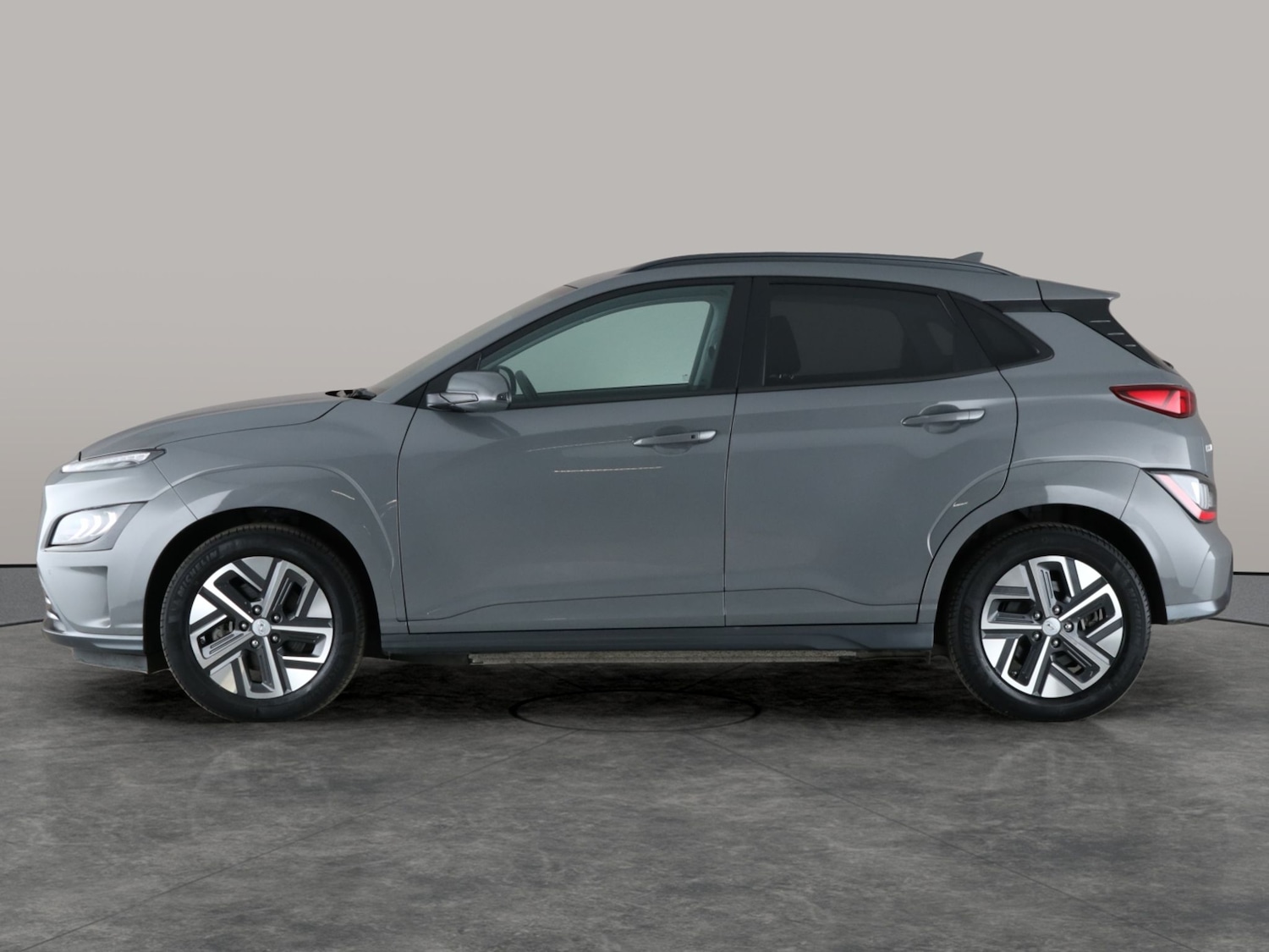 Used Hyundai KONA 2021 for sale - 76738422: Photo 13