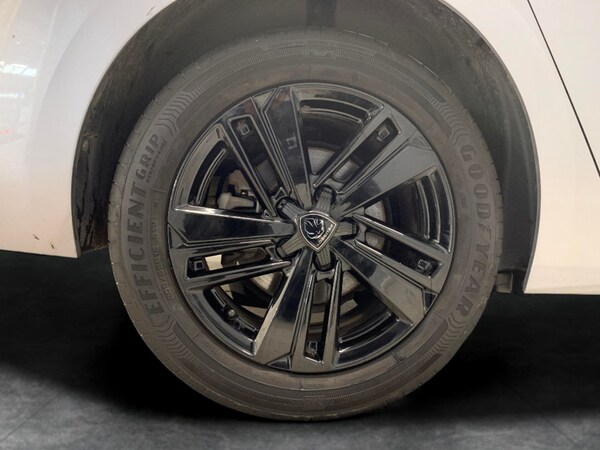 Used Peugeot 308 2023 for sale - 76118132: Photo 31
