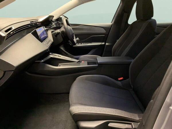 Used Peugeot 308 2023 for sale - 76118132: Photo 4