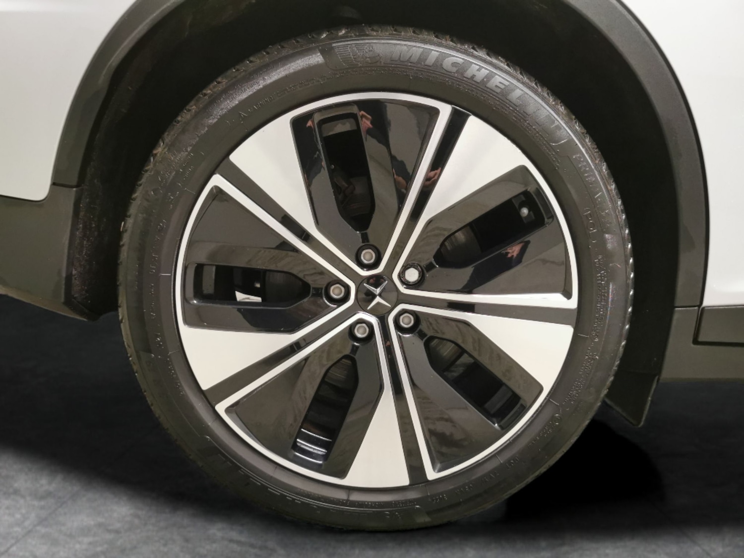 Used Polestar Polestar 2 2022 for sale - 76758132: Photo 22