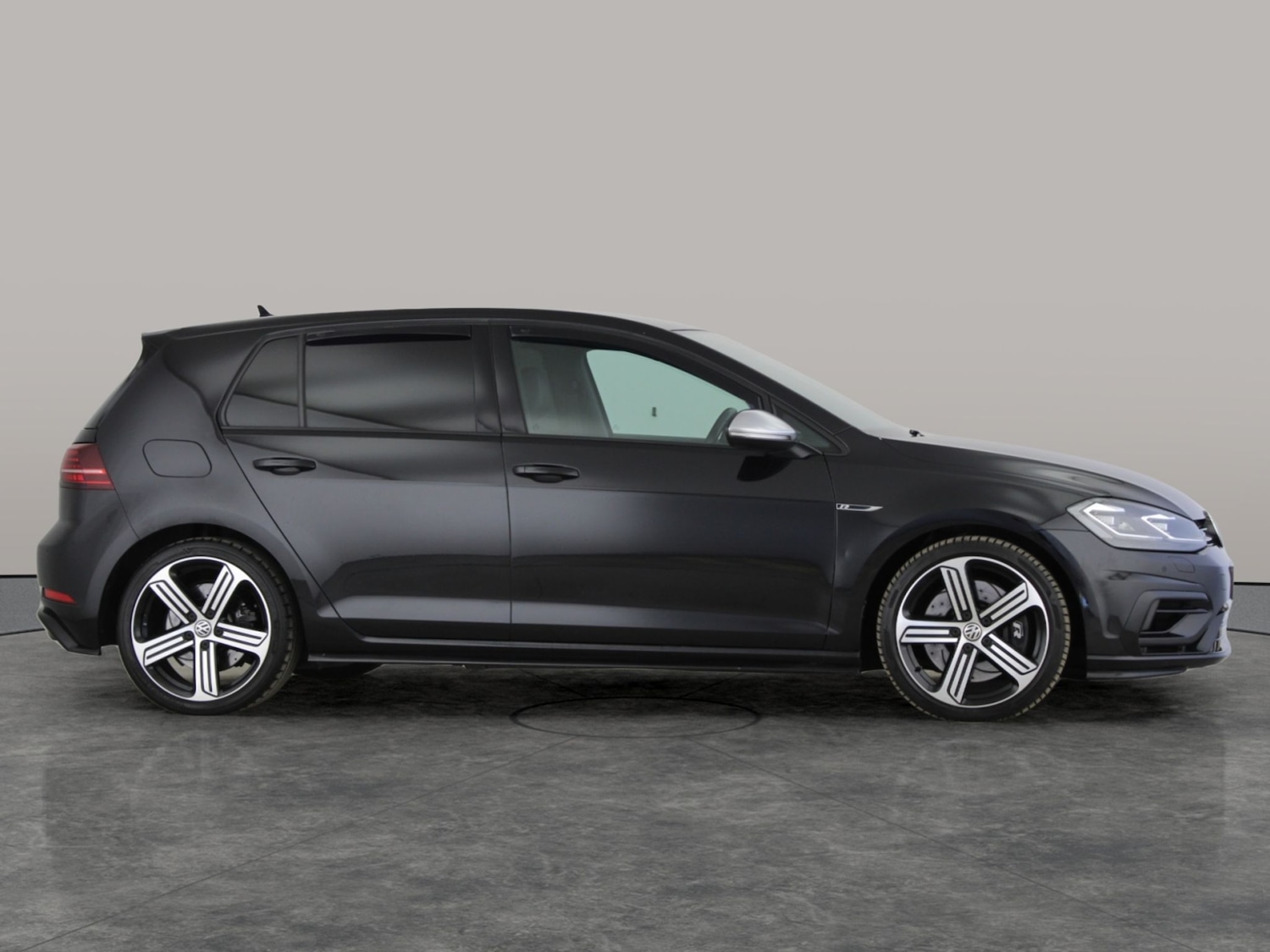 Used Volkswagen Golf 2017 for sale - 78150906: Photo 9
