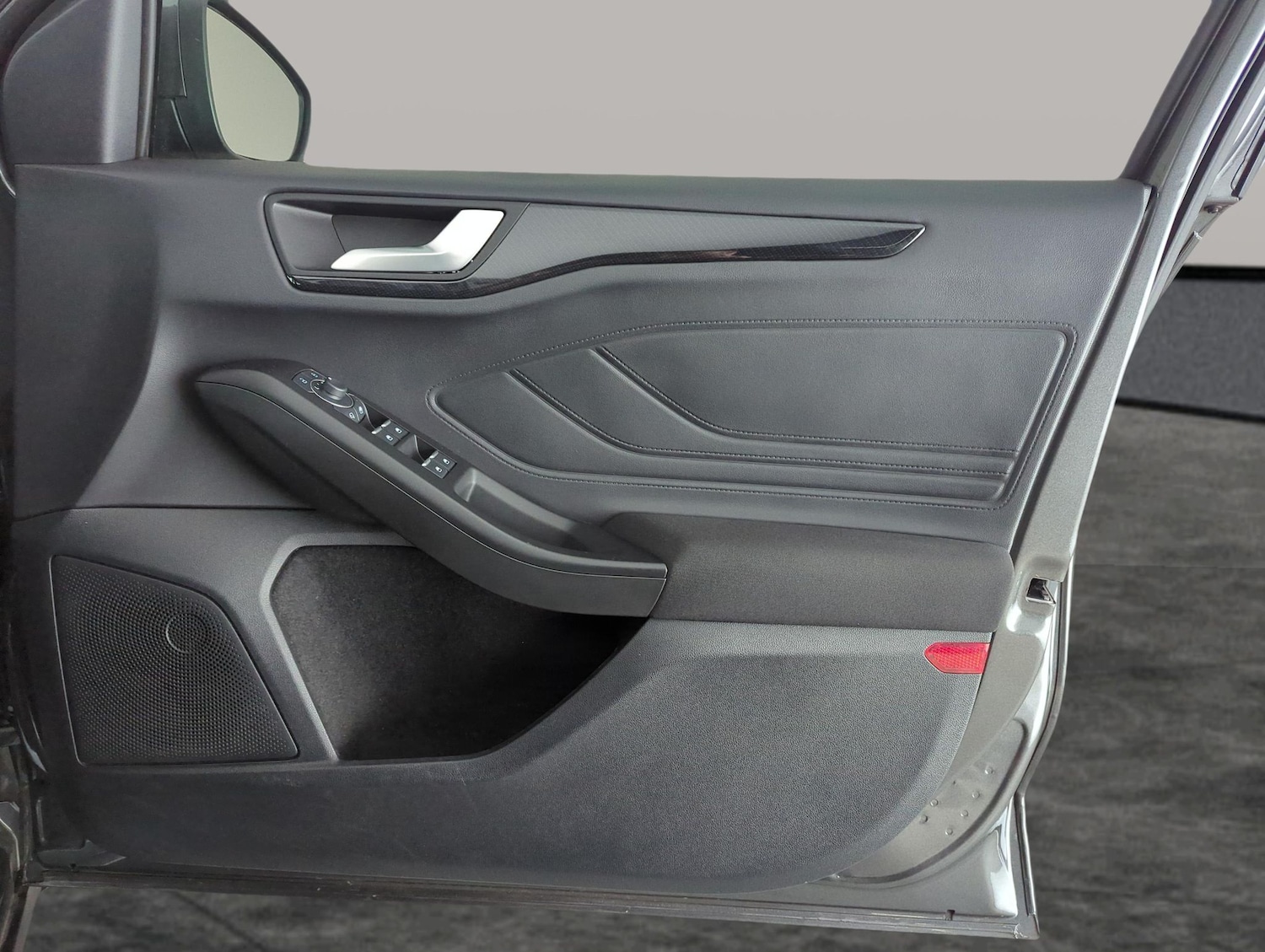 Used Ford Focus 2023 for sale - 77295002: Photo 28