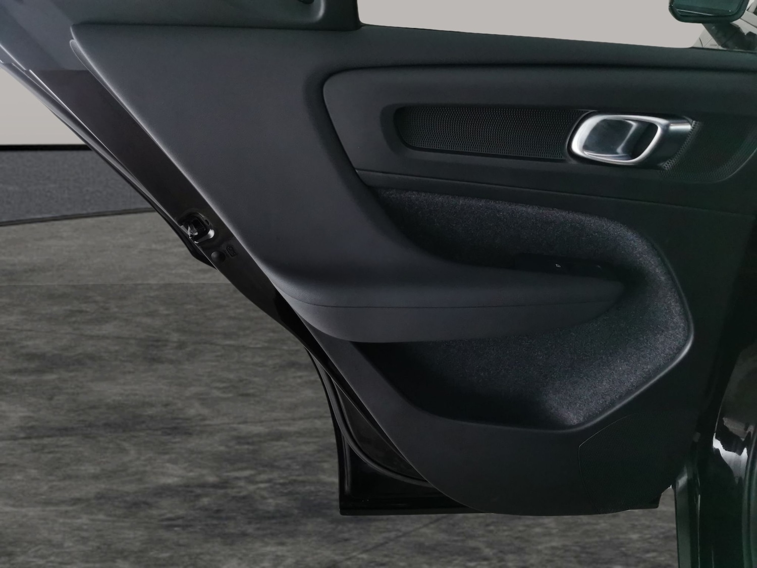 Used Volvo XC40 for sale - 77432285: Photo 31