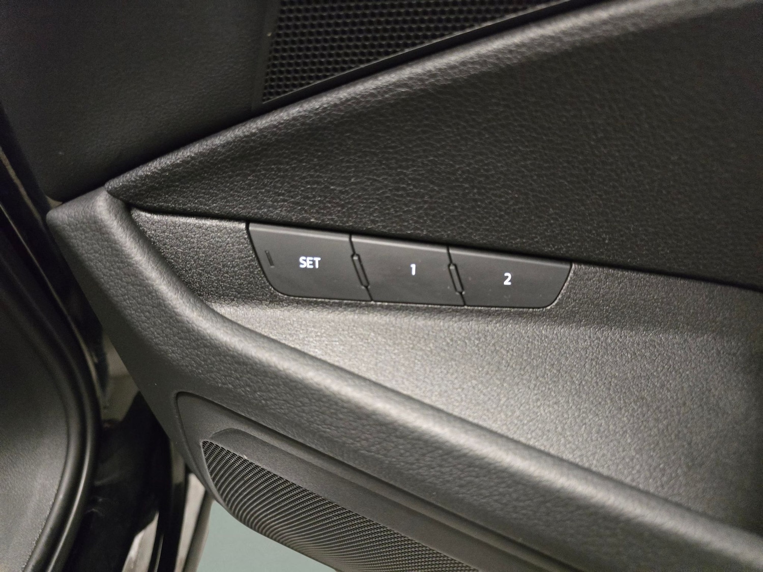 Used Audi e-tron 2020 for sale - 76661493: Photo 14