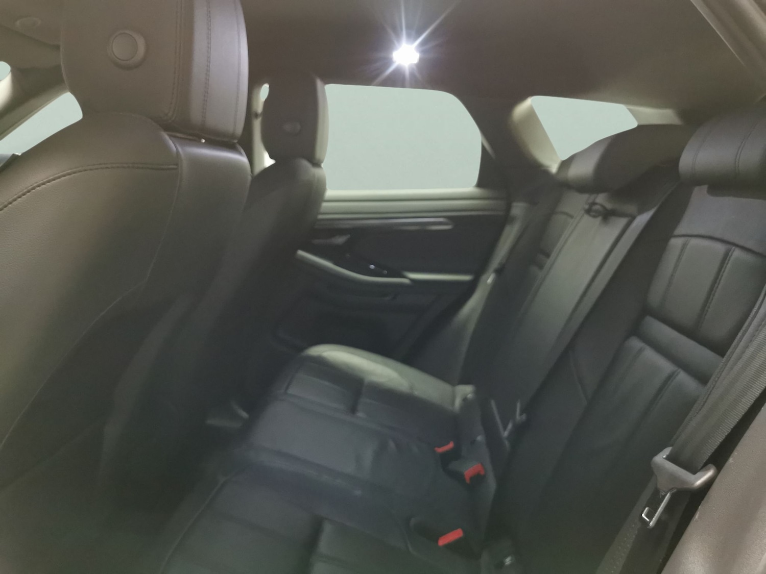 Used Land Rover Range Rover Evoque 2021 for sale - 76438382: Photo 31