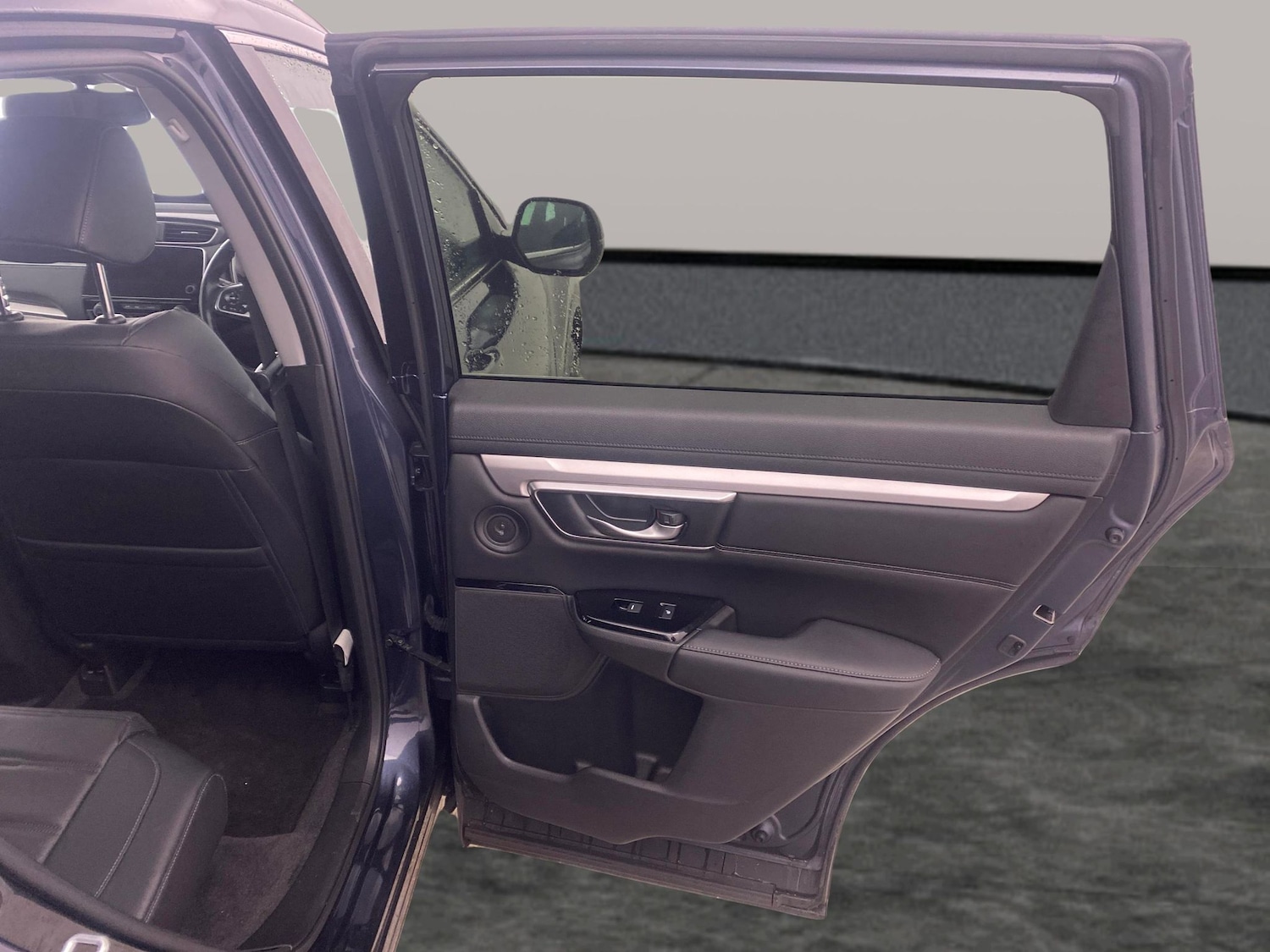 Used Honda CR-V 2023 for sale - 77730601: Photo 28