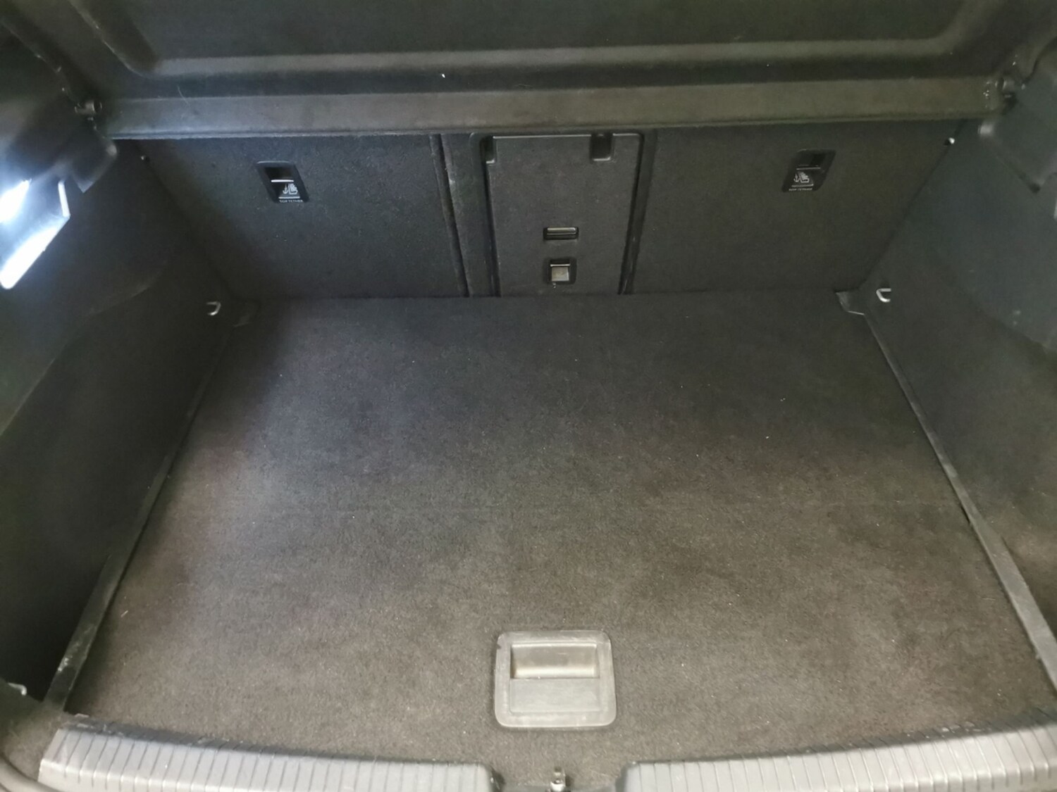 Used Volkswagen ID.3 2023 for sale - 77856055: Photo 28