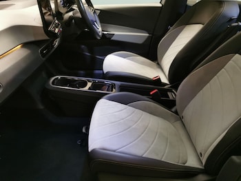 Used Volkswagen ID.3 2023 for sale - 77856055: Photo