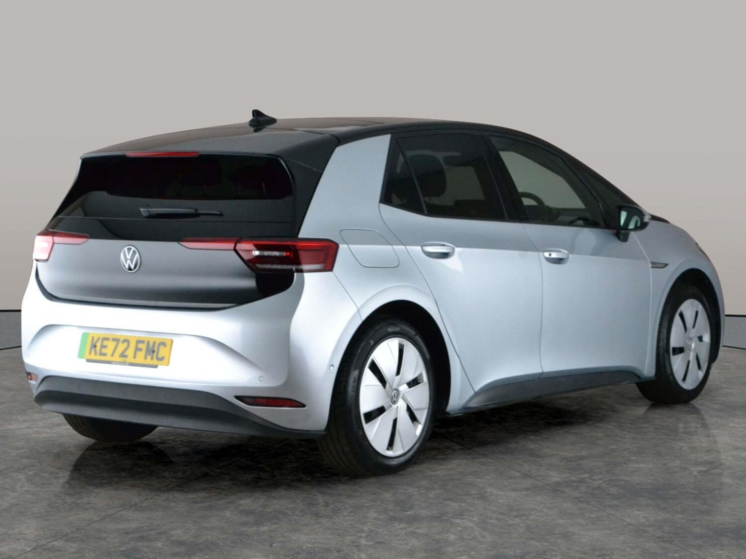 Used Volkswagen ID.3 2023 for sale - 77856055: Photo 9