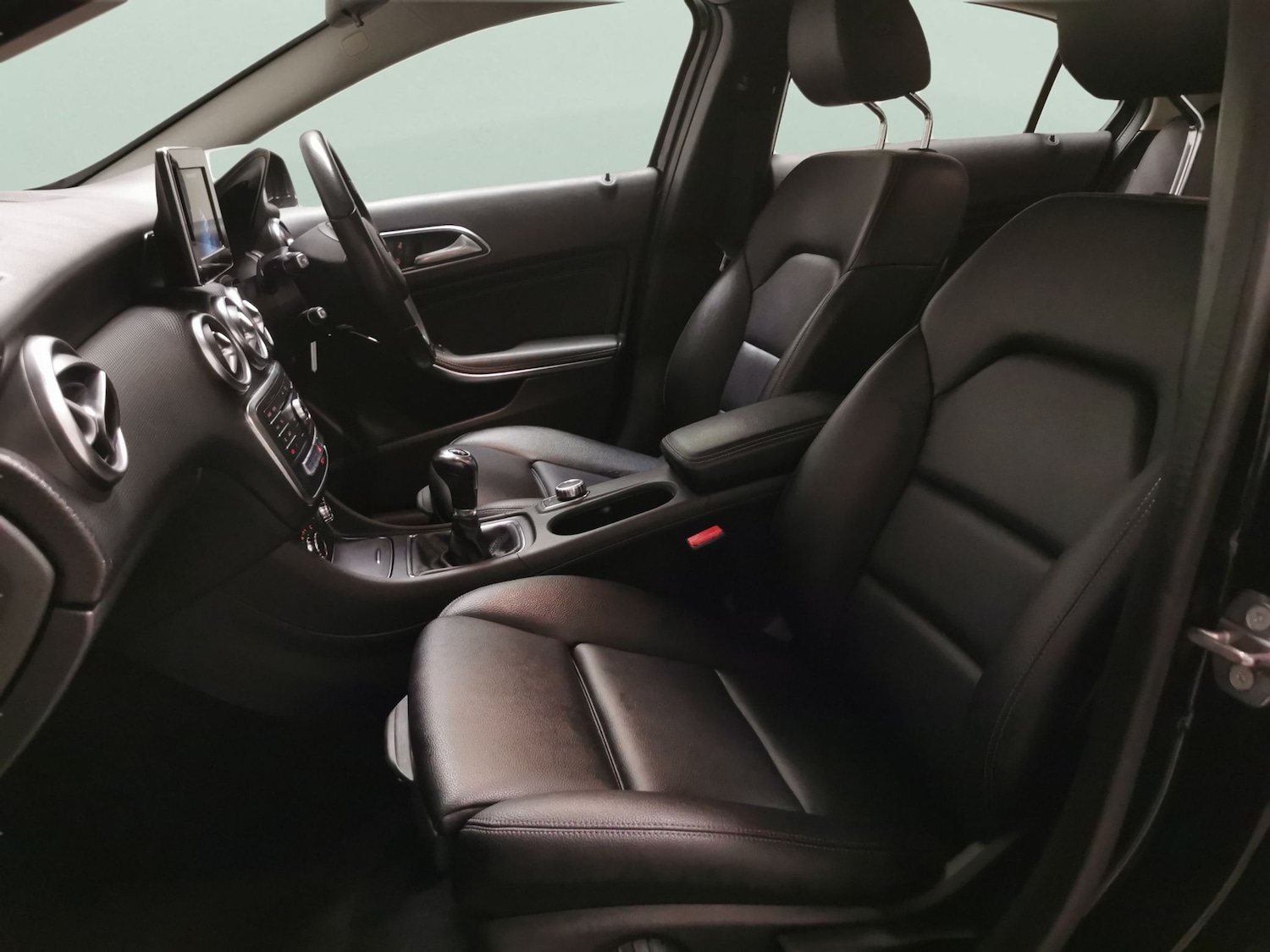 Used Mercedes-Benz A-Class 2018 for sale - 78219210: Photo 4