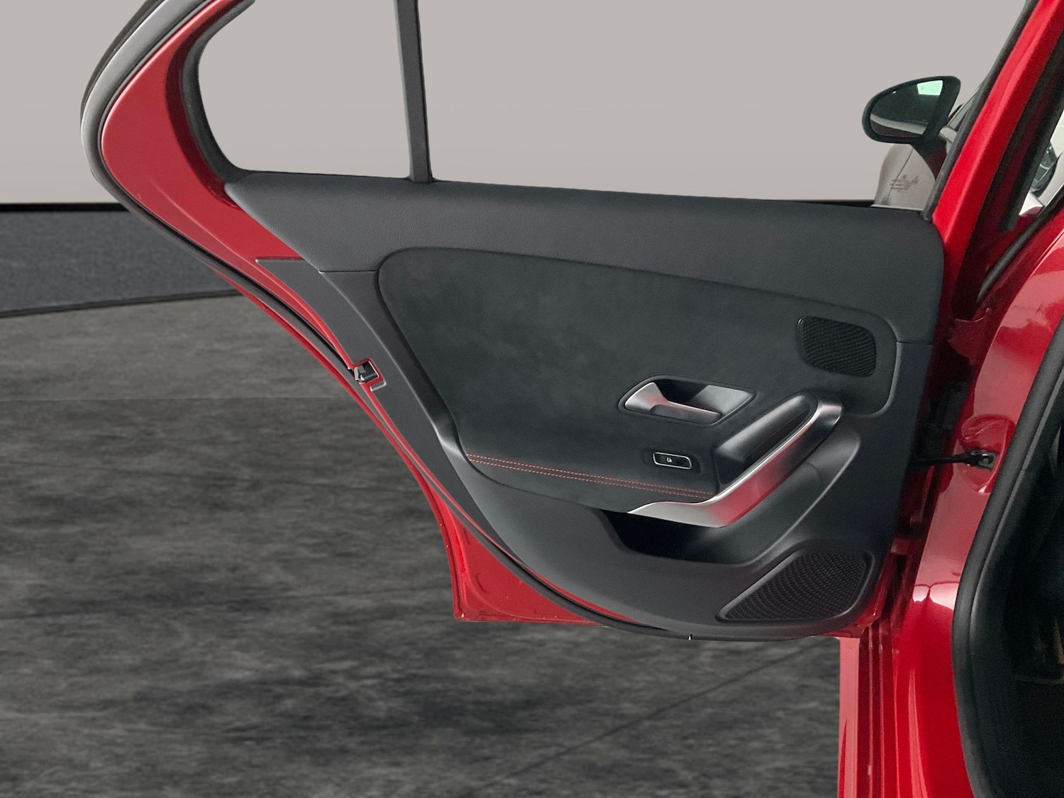 Used Mercedes-Benz A-Class 2020 for sale - 76580535: Photo 32