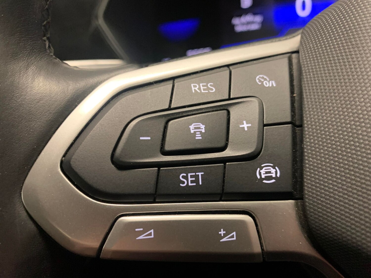 Used Volkswagen T-Cross 2023 for sale - 77972167: Photo 17