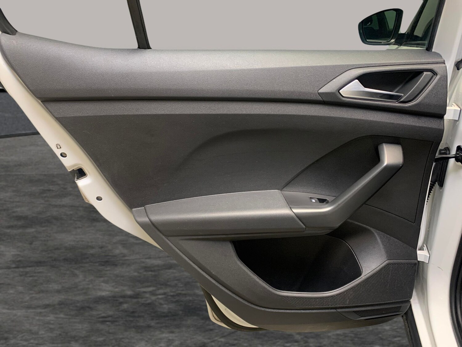 Used Volkswagen T-Cross 2023 for sale - 77972167: Photo 24