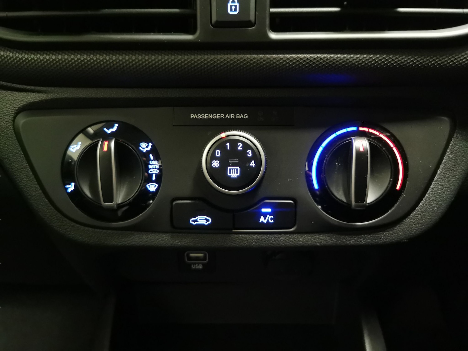 Used Hyundai i10 2022 for sale - 77160895: Photo 17