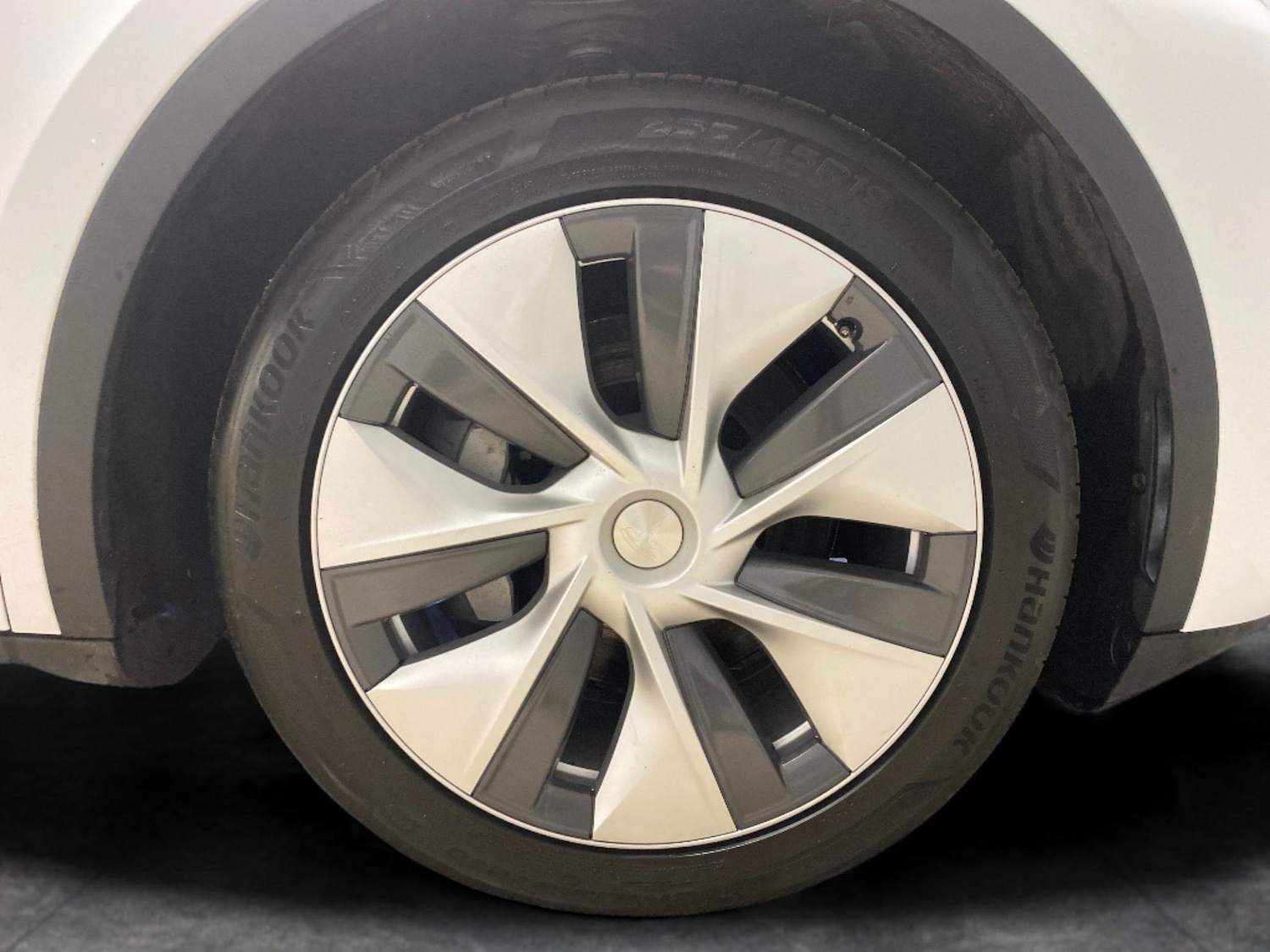 Used Tesla Model Y 2023 for sale - 78197862: Photo 25