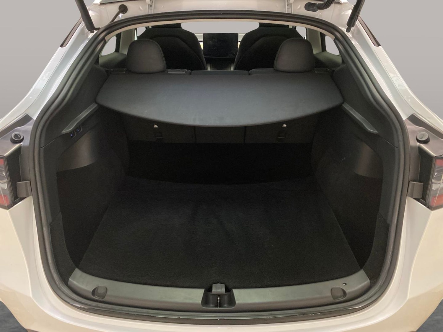 Used Tesla Model Y 2023 for sale - 78197862: Photo 35