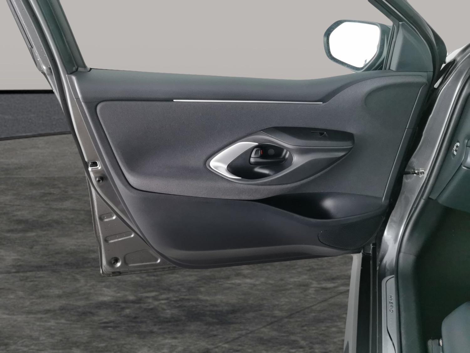 Used Toyota Yaris 2022 for sale - 77170843: Photo 28