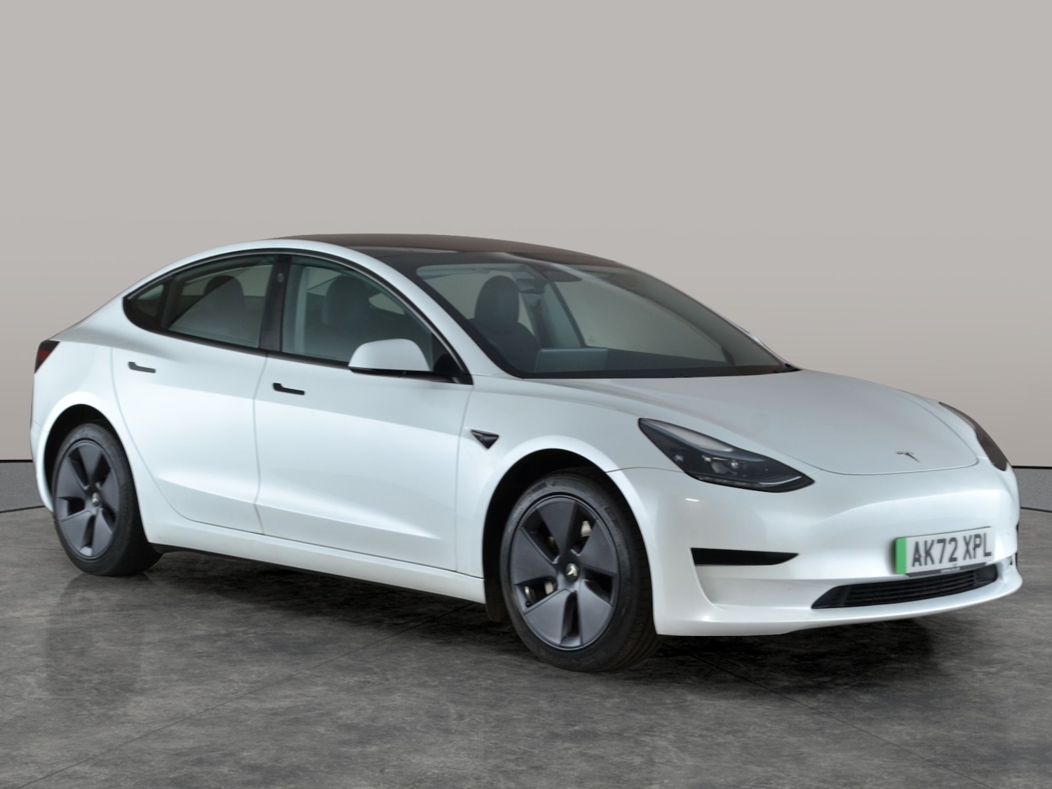 Used Tesla Model 3 2022 for sale - 76980544: Photo 9