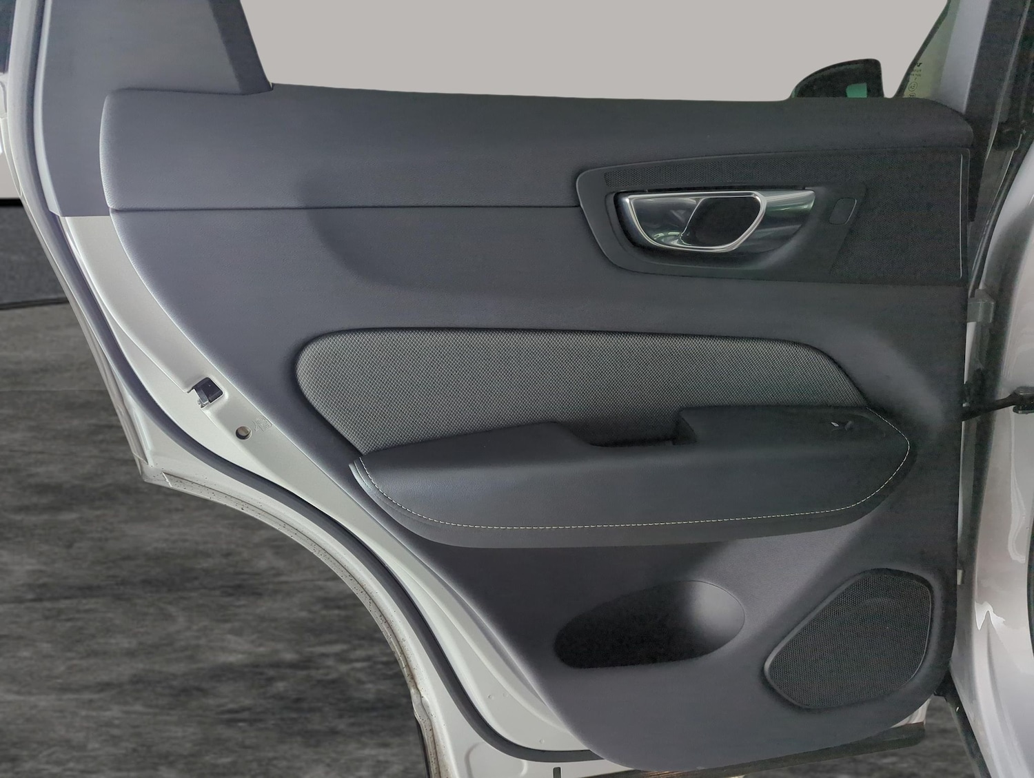 Used Volvo XC60 for sale - 77475435: Photo 31