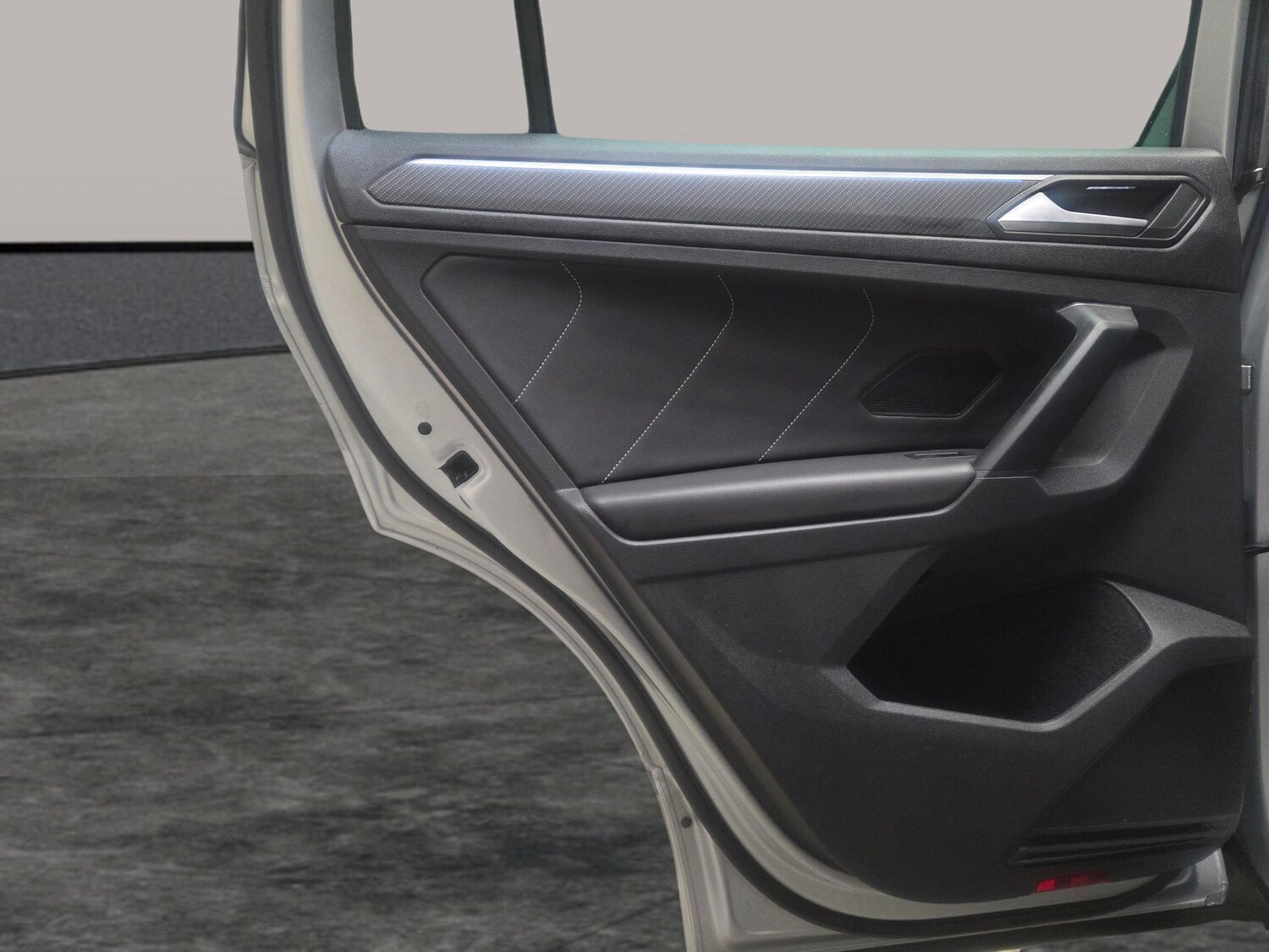 Used Volkswagen Tiguan 2023 for sale - 77360965: Photo 26