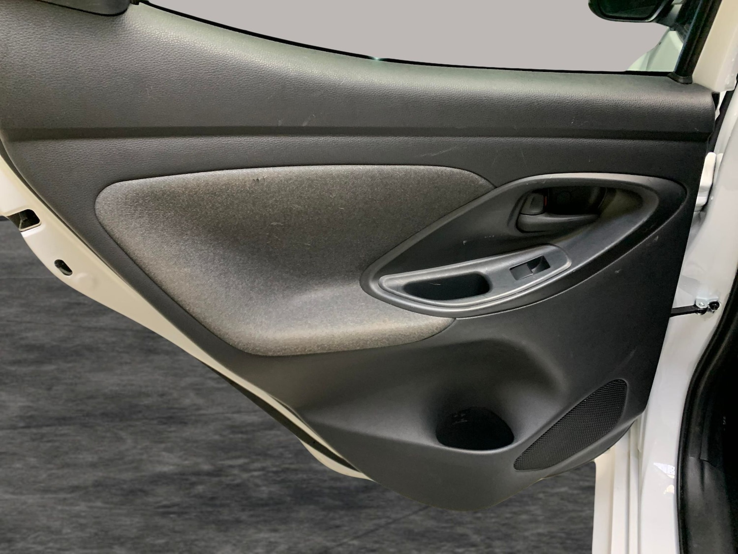 Used Toyota Yaris 2021 for sale - 77043692: Photo 26