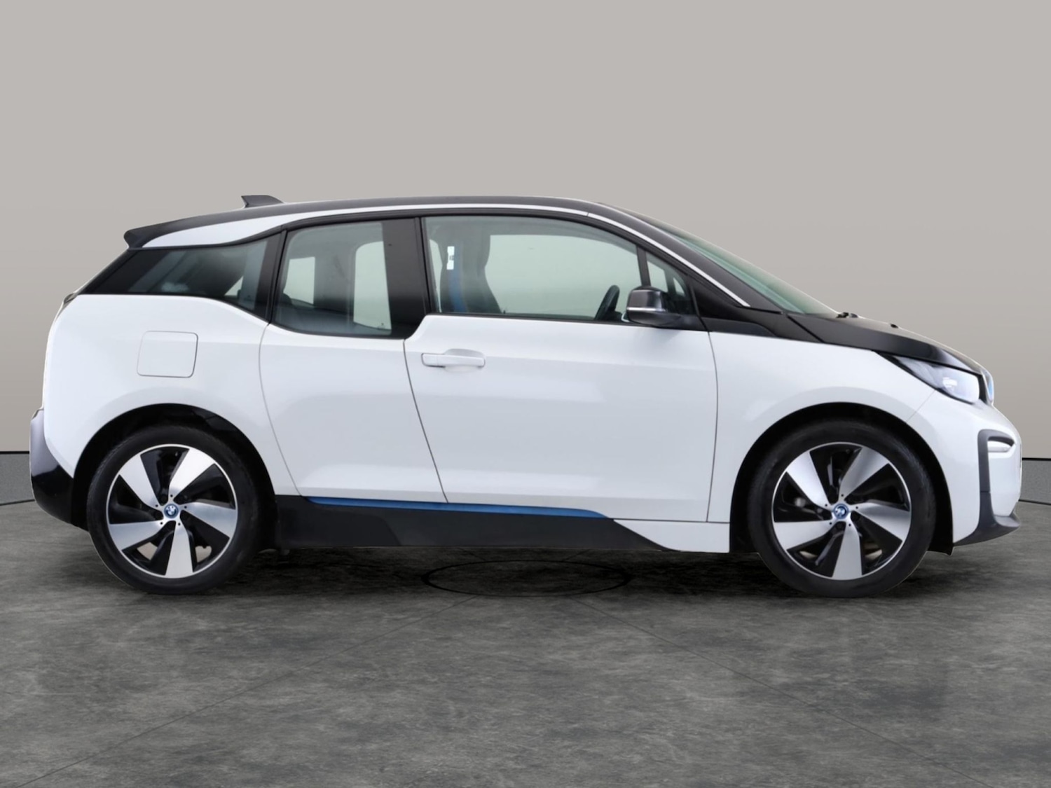Used BMW i3 2019 for sale - 77718356: Photo 5