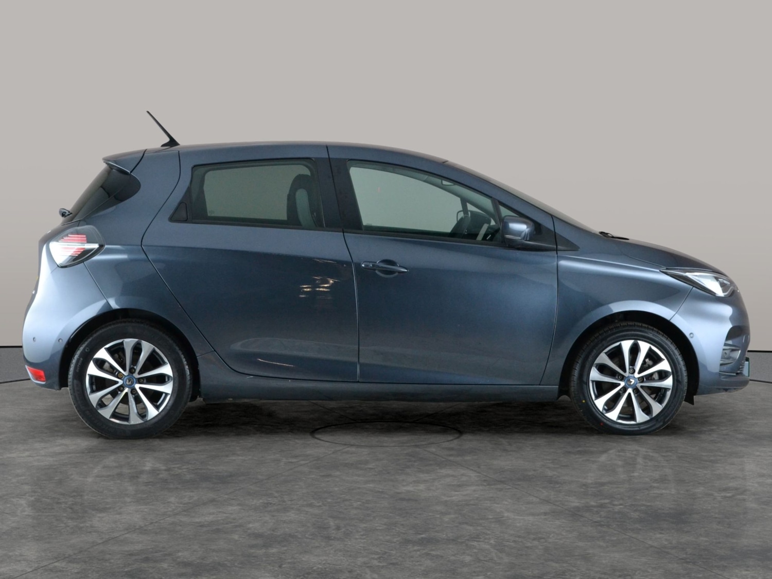 Used Renault Zoe 2020 for sale - 77397612: Photo 9