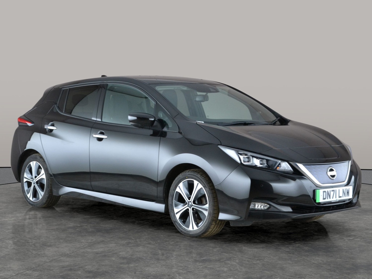 Used Nissan Leaf 2021 for sale - 77255966: Photo 10