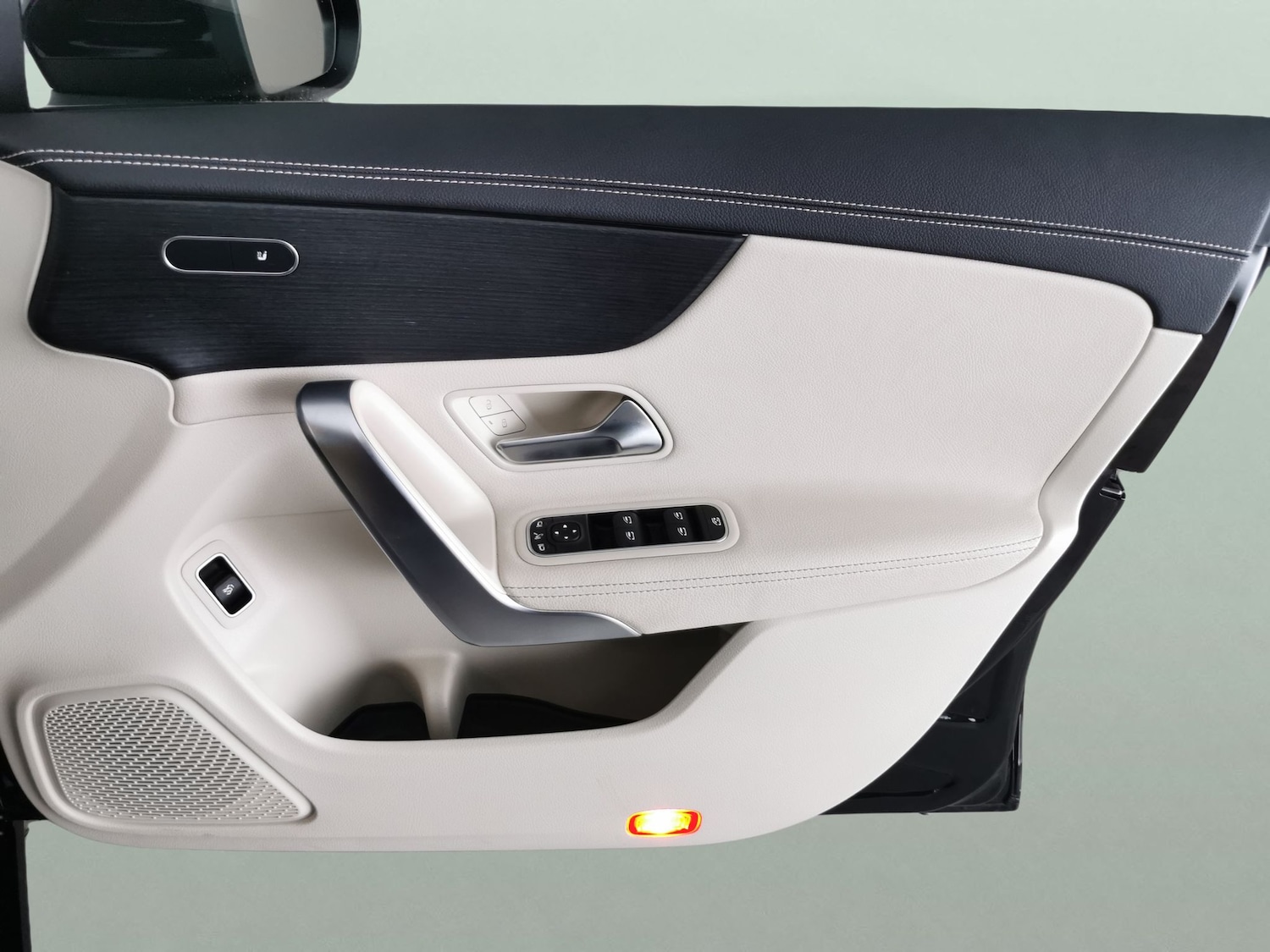 Used Mercedes-Benz CLA 2023 for sale - 77208097: Photo 32