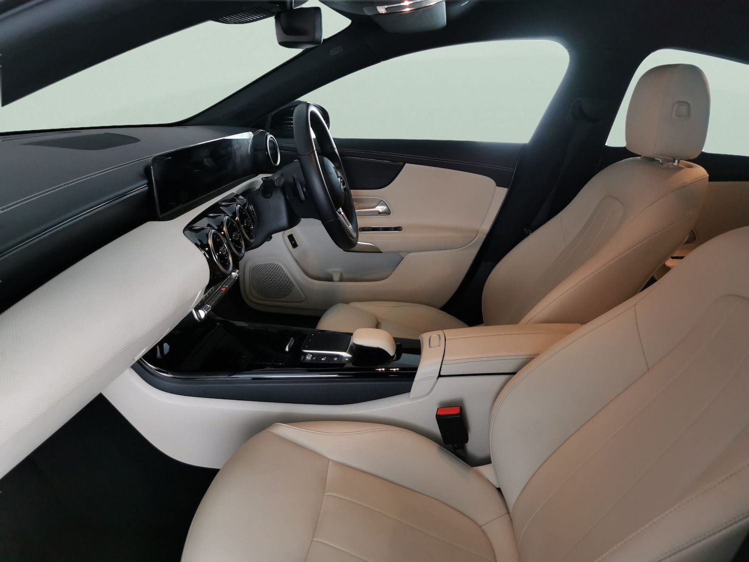 Used Mercedes-Benz CLA 2023 for sale - 77208097: Photo 4